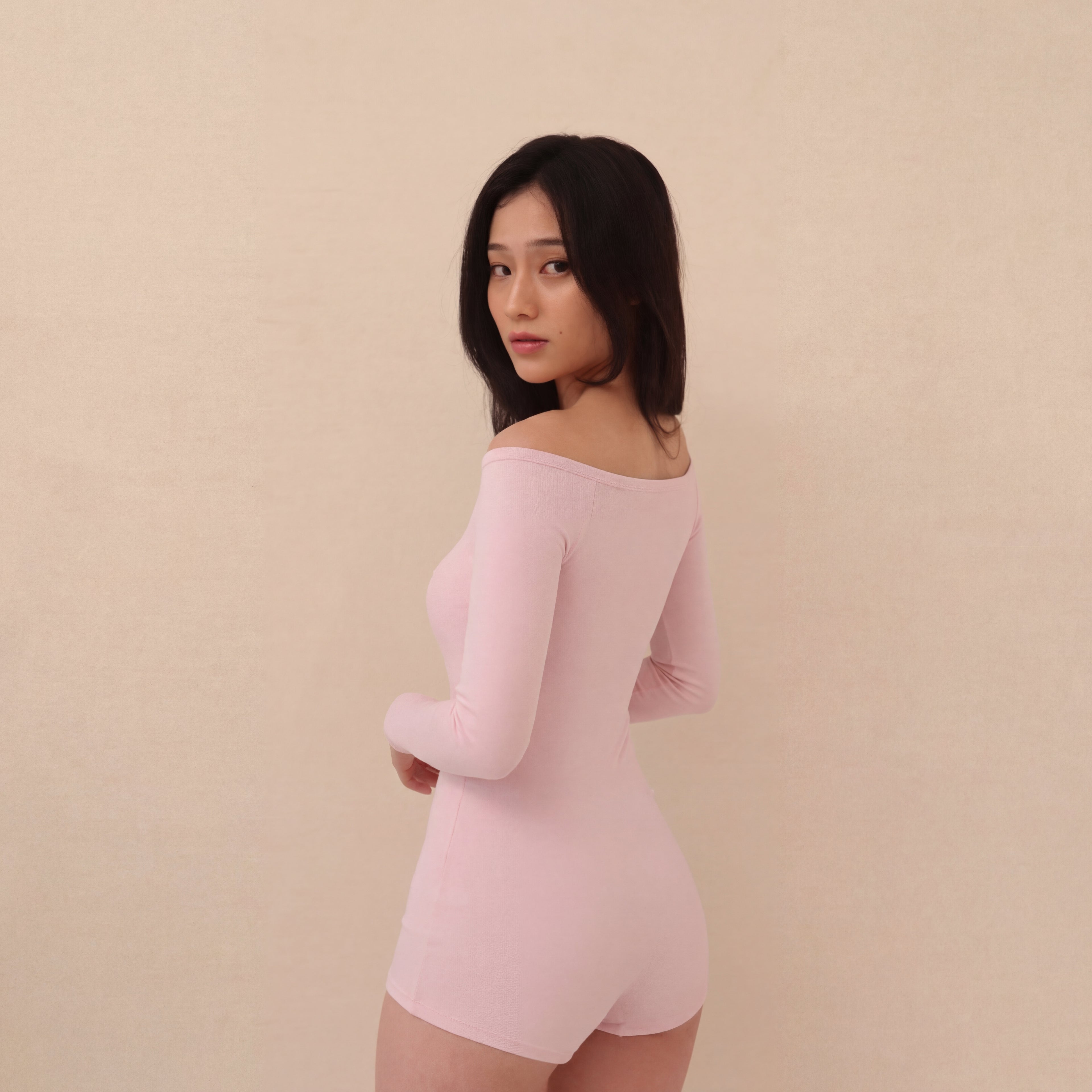 Luxe Sleep Off-Shoulder Romper | Lemonade Pink